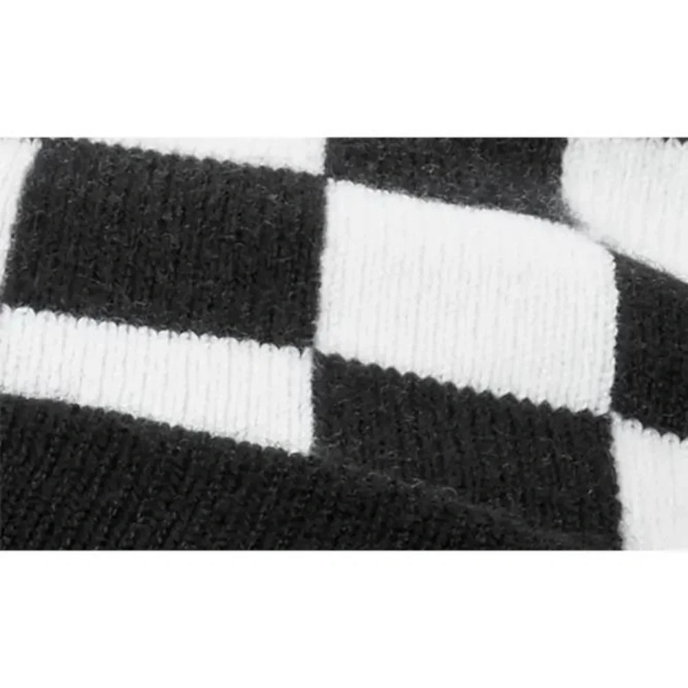 BACK TO SCHOOL Nike Kids Reversible Beanie Smiley Face, Logo, Checkered Hat